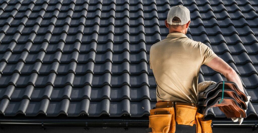 Professional Caucasian Roofing Contractor Worker